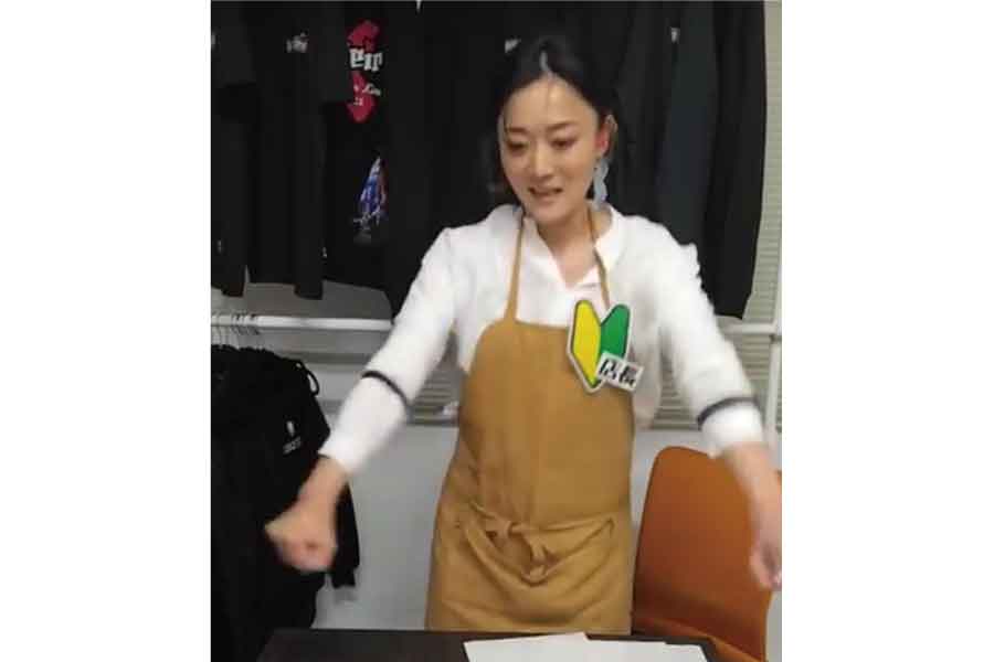 店長奇行な動き②